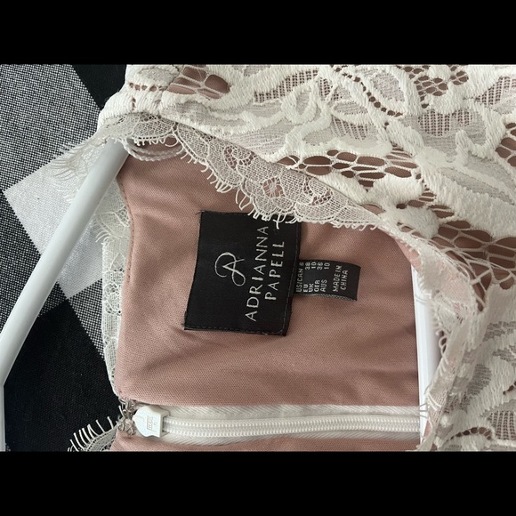 Adrianna Papell Lace Dress - Picture 4 of 6